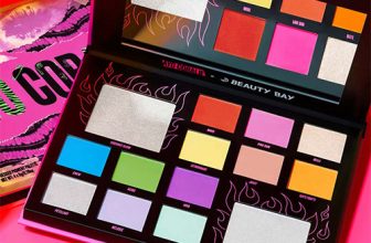 Ayo Coralie x BEAUTY BAY 14 Colour Palette