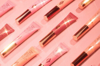 Charlotte Tilbury Pillow Talk Matte Beauty Blush Wand – jetzt in Deutschland erhältlich