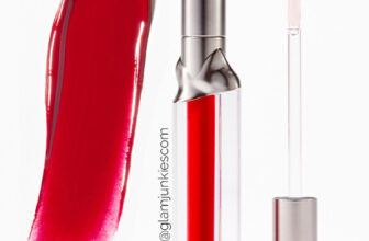 BYREDO Liquid Lipstick Vinyl in 299 Red Light