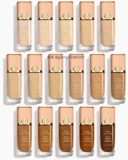 Carolina Herrera Nude Couture Triple Moisture Serum Foundation – jetzt bei Douglas erhältlich