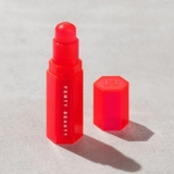 Fenty Beauty Match Stix Color Adaptive Cheek + Lip Stick in Strawberry Pop – jetzt in Deutschland erhältlich