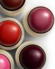 Lisa Eldridge Velatura Balm Dewy Lip and Cheek Stick – jetzt bei Niche Beauty erhältlich