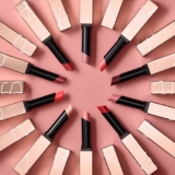 NARS Cosmetics Afterglow Sensual Shine Lipstick – jetzt bei Douglas erhältlich