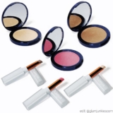 Nimya by NikkieTutorials Glowification Highlighter & Discosphere Glitter Lip Topper